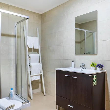 Apartment Se Catedral Two Bedroom 2