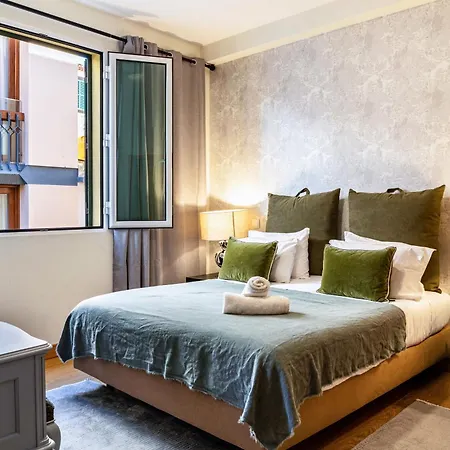 Apartment Se Catedral Two Bedroom 2 *